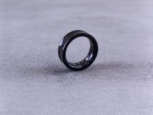 Oura Ring Health Tracker: 7 Best Ways To Boost Sleep And Wellness (Proven Guide) 1 pexels zeleboba 34241802 Gadget Hacks For Daily Life